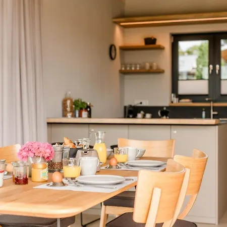 Birkenhof - Ferienhof, Landcafe Und Roesterei 施马伦贝格