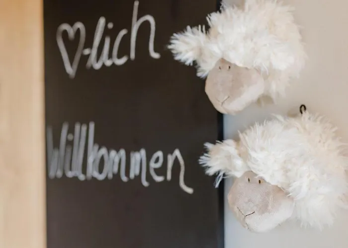 Birkenhof - Ferienhof, Landcafe Und Roesterei *